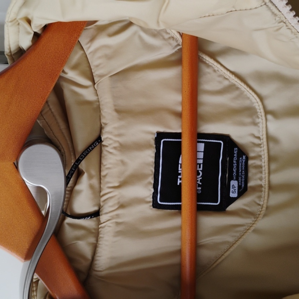 North Face Ruka Parka - Picture 8 of 10